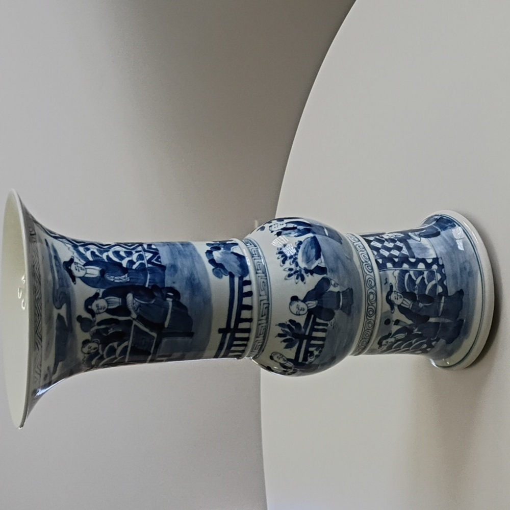 Qing Dynasty Chinoserie Chinese Blue White Vase Gu Kangxi Period (1662-1722)